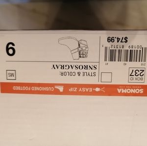 Brand new with box womens boots